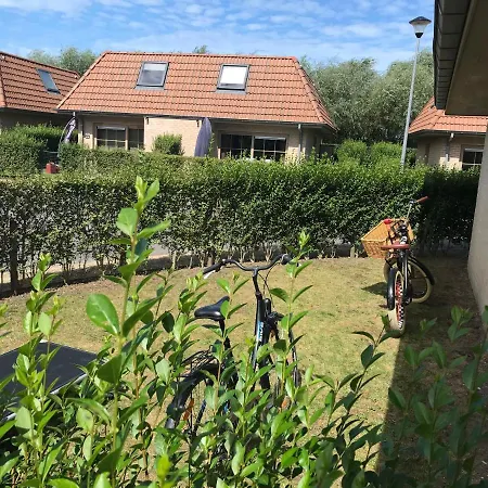 Σπίτι διακοπών Vlak Aan Plopsaland En De Zee *