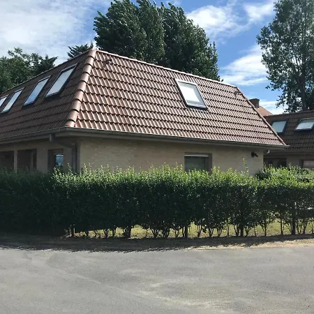 Vlak Aan Plopsaland En De Zee Hébergement de vacances La Panne