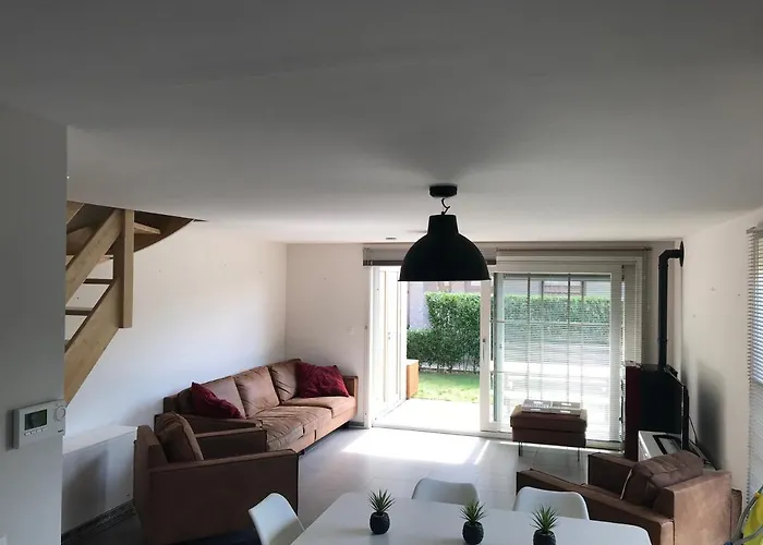 Vlak Aan Plopsaland En De Zee Vakantiehuis De Panne