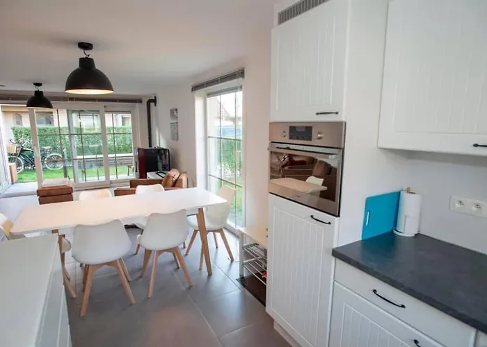 Vlak Aan Plopsaland En De Zee Vakantiehuis De Panne